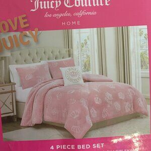 NWT Juicy Couture 4 Piece King Size Comforter Bedding Set